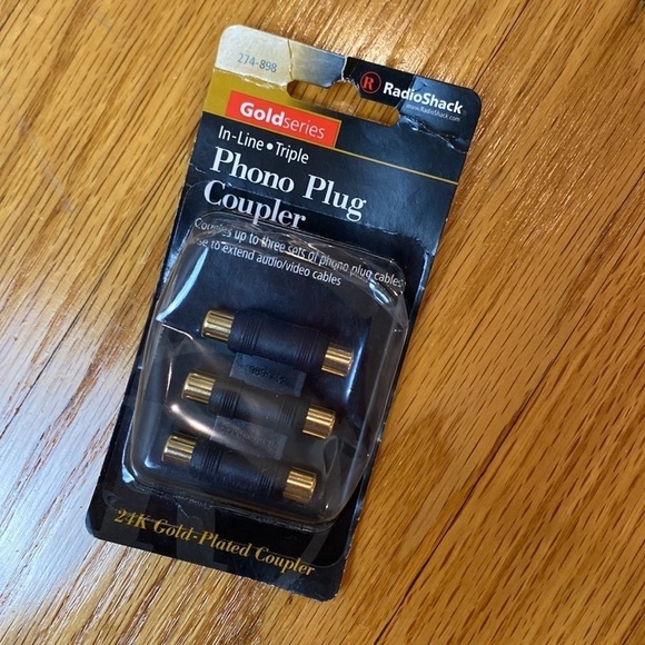 NEW NWT Radio Shack 274-898 Triple Phone Plug Coupler Gold Plated In Line Triple - Picture 1 of 4